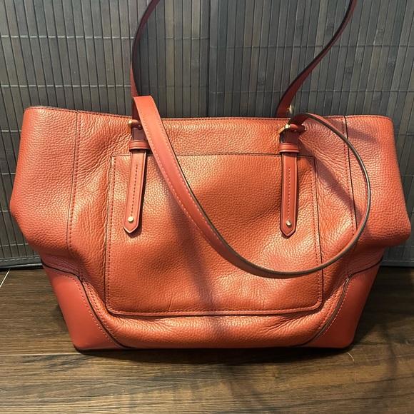 Michael Kors Tote Purse - Picture 3 of 4